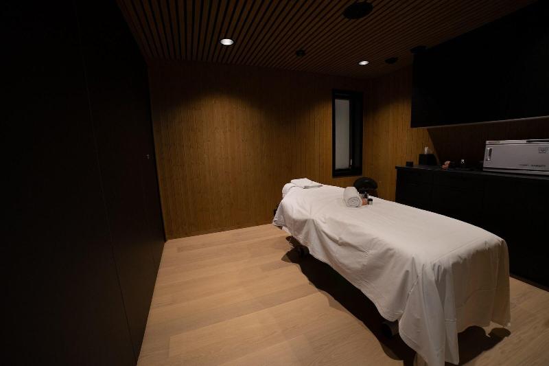 אתר נופש Sorrisniva Arctic Wilderness Lodge