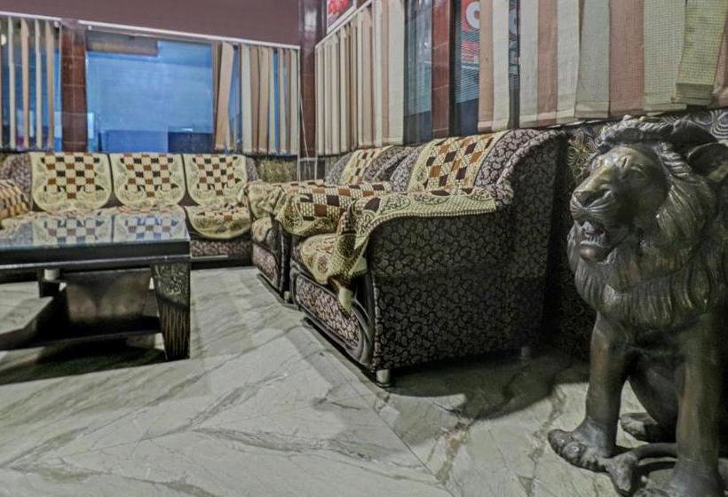 リゾートホテル Treebo Trend Radha Palace