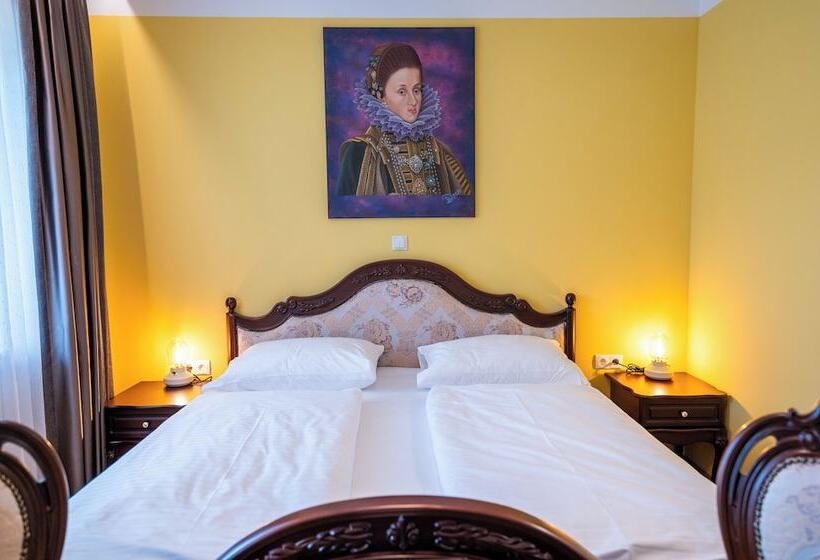 Vulkan Residenz Hotel   Self Check In