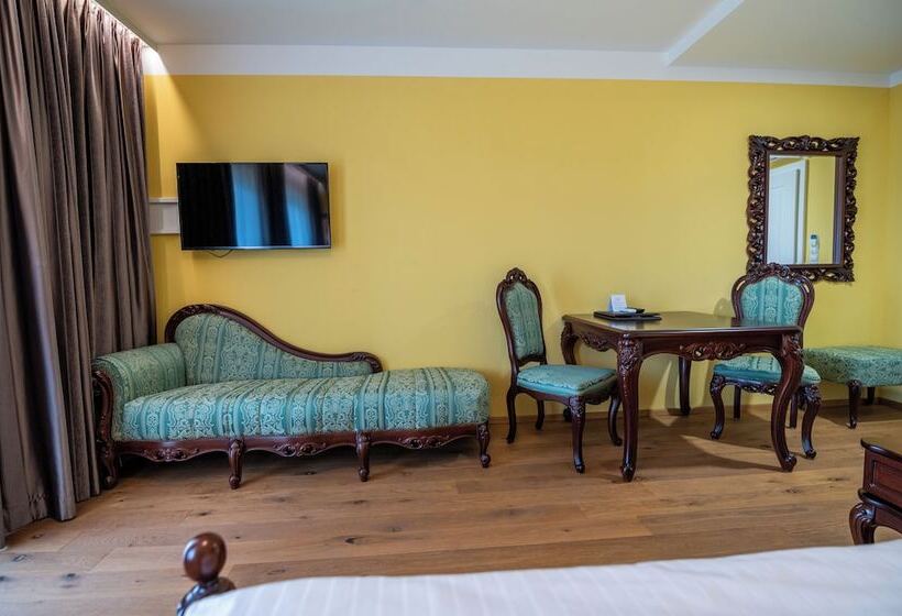 Vulkan Residenz Hotel   Self Check In