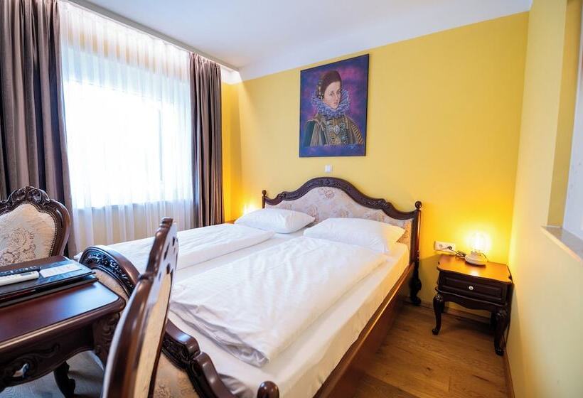 Vulkan Residenz Hotel   Self Check In