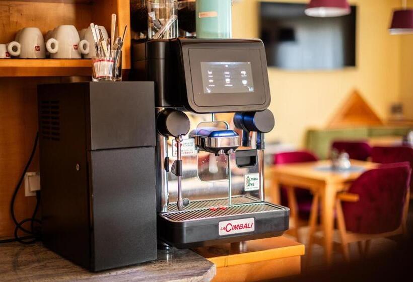 Vulkan Residenz Hotel   Self Check In