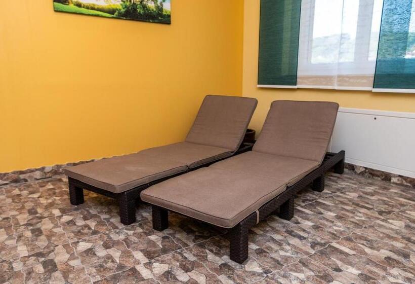 Vulkan Residenz Hotel   Self Check In