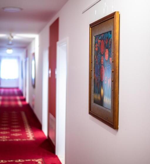 Vulkan Residenz Hotel   Self Check In