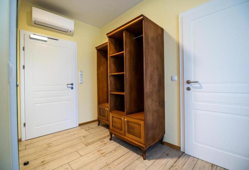 Vulkan Residenz Hotel   Self Check In