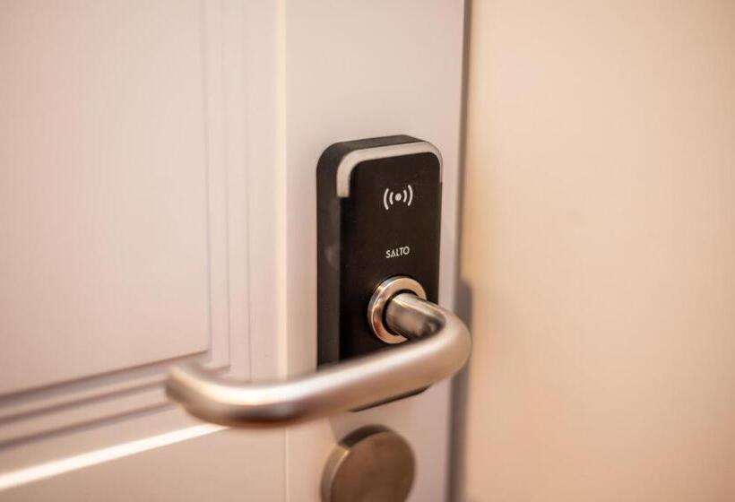 Vulkan Residenz Hotel   Self Check In