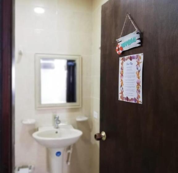 ユースホステル Villa Sarie Bay