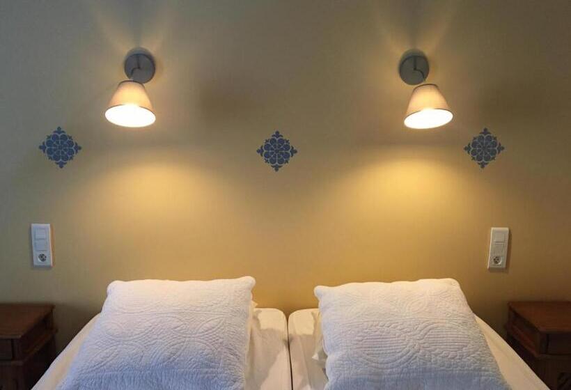 Bed and Breakfast Chambres D'hôtes & Gites La Chatellenie