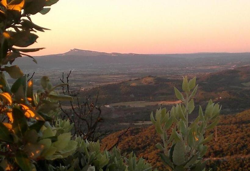 مبيت وإفطار Domaine De Peyre Brune