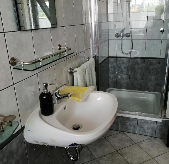 住宿加早餐  Napocska Panzió