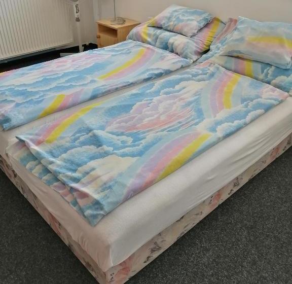 住宿加早餐  Napocska Panzió