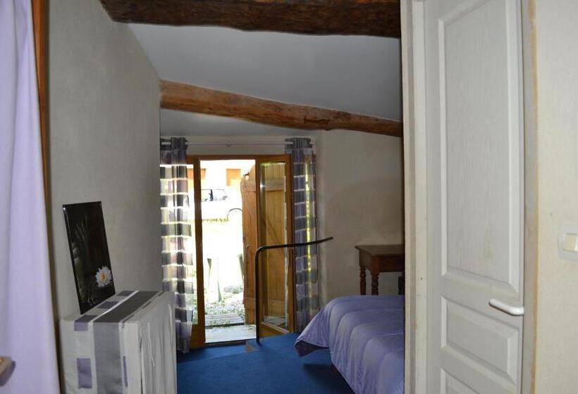 فندق Auberge Les Sibourgs