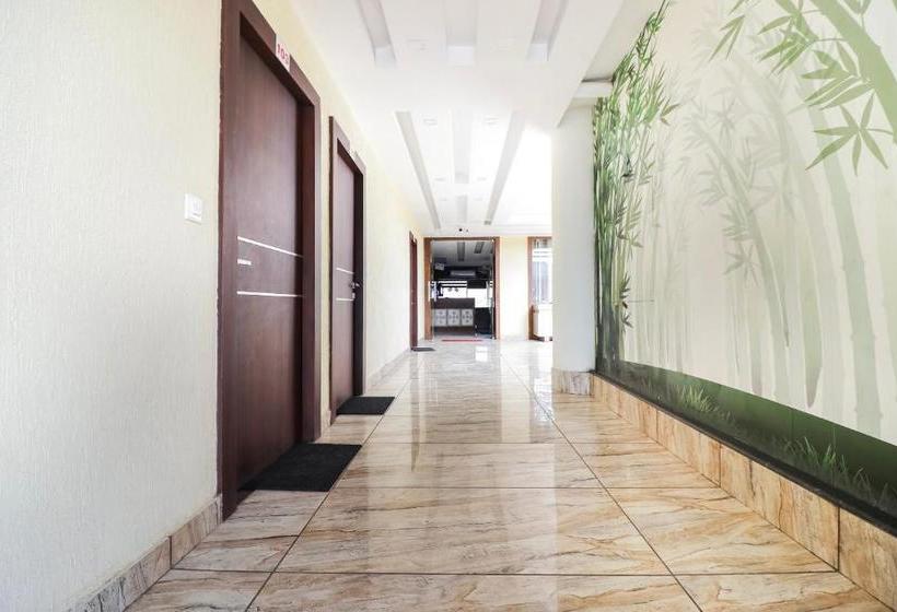 酒店 Oyo 69763 Hisar Inn