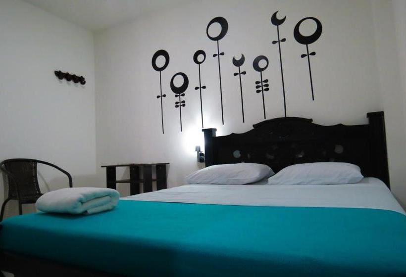 ホテル Plaza Roma