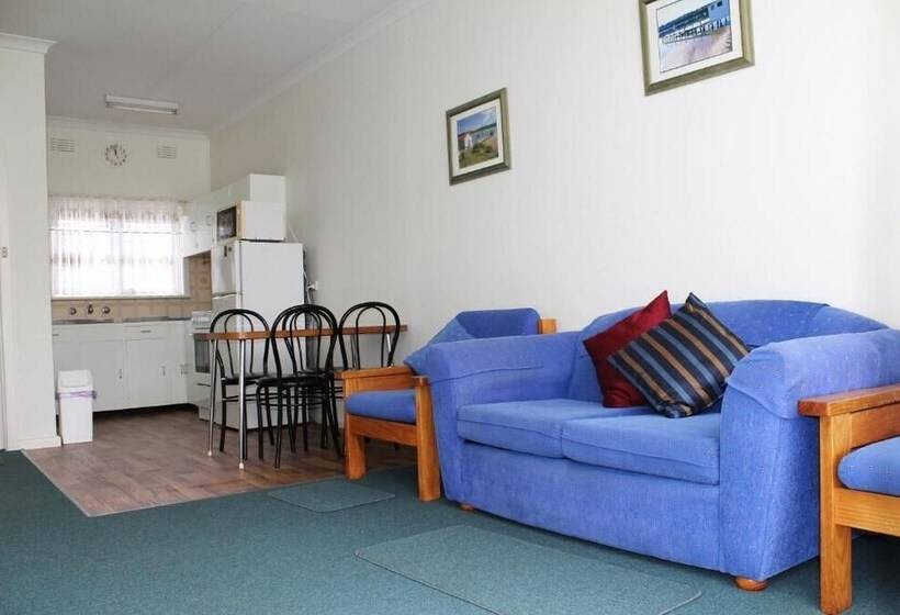 Mermaid Holiday Flats