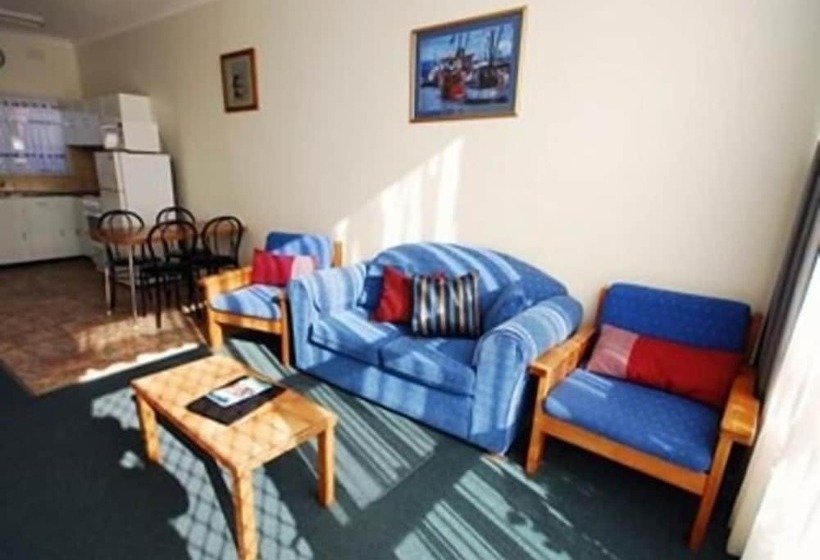 Mermaid Holiday Flats