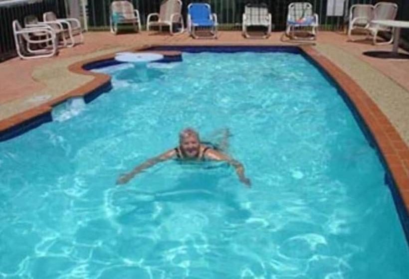 Mermaid Holiday Flats