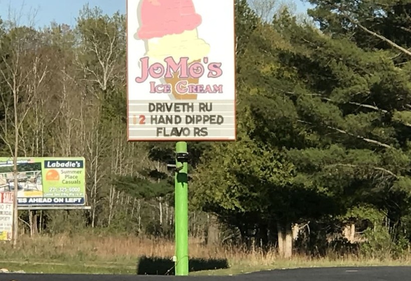 Мотель Cedar Ridge Cabins