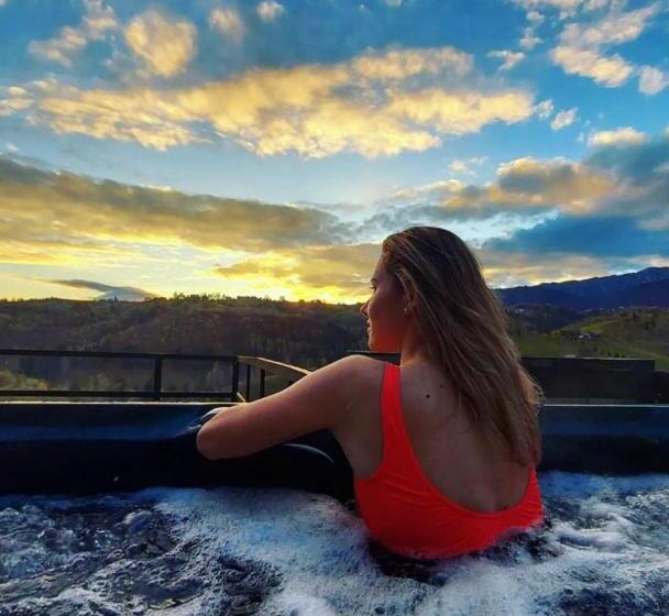 膳宿费 Akasha Retreat