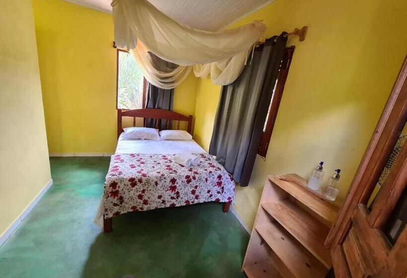 פנסיון Casa Da Trilha