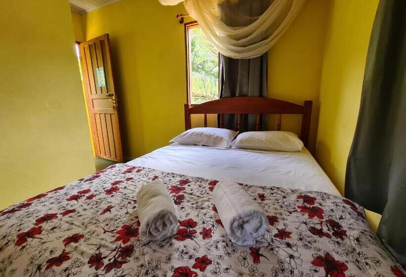 פנסיון Casa Da Trilha