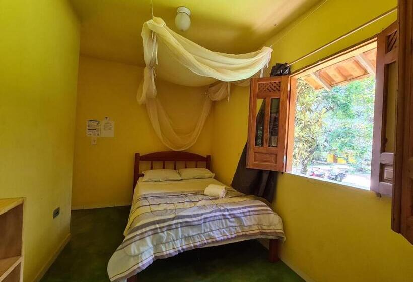 פנסיון Casa Da Trilha