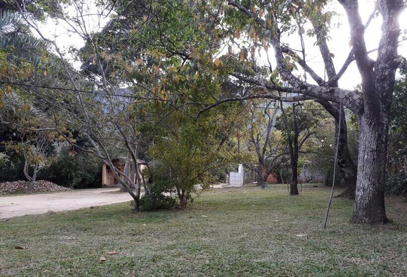 פנסיון Casa Da Trilha