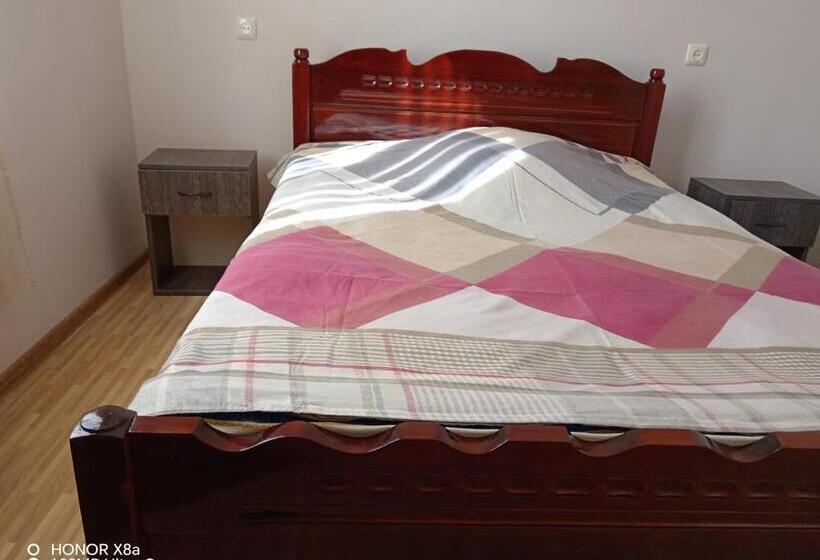 پانسیون Guest House Imeda