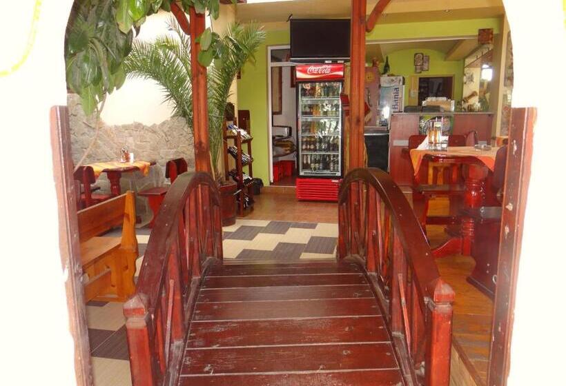 פנסיון Guest House Rosa