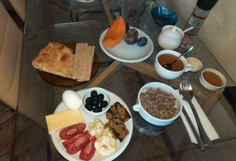 پانسیون Guesthouse Mara