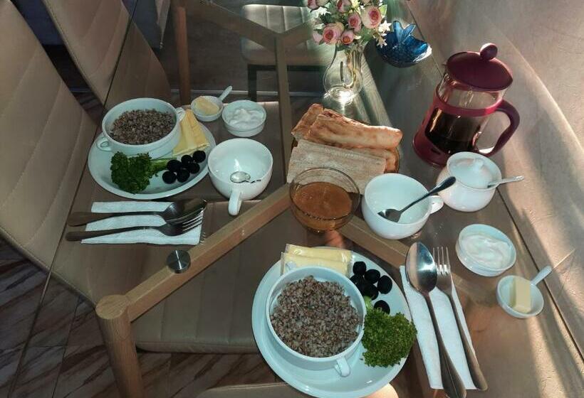 پانسیون Guesthouse Mara