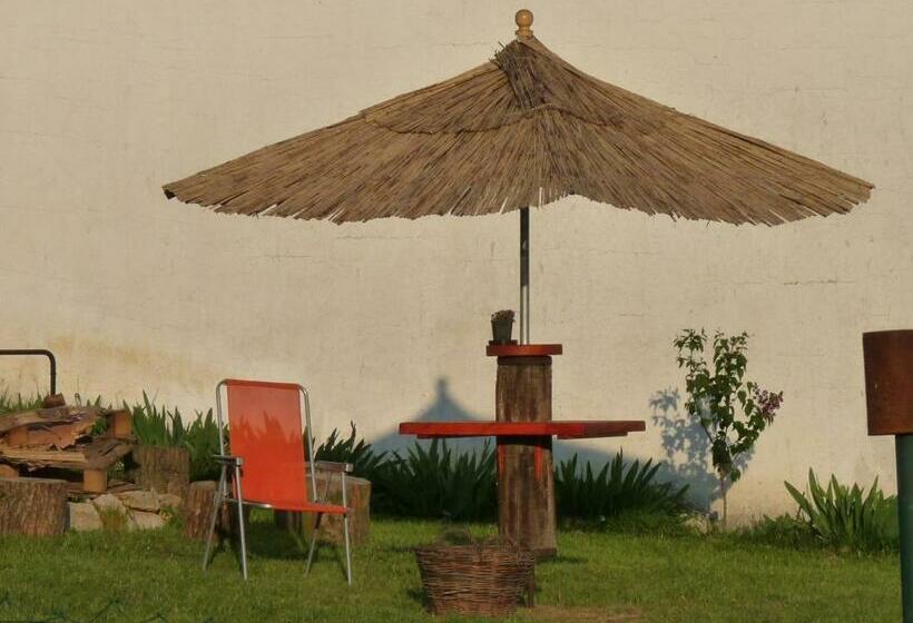 פנסיון Nora Porta