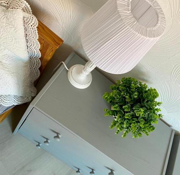 پانسیون Pacsirta Apartman Grand