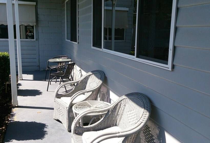 بنسيون Phillip Island Cottages