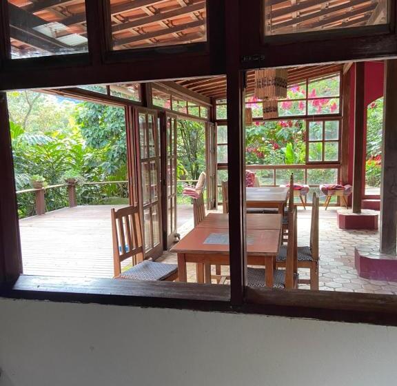 פנסיון Vila Esperança