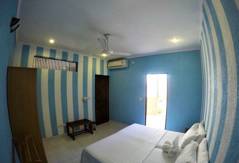 پانسیون Midsummer Thulusdhoo