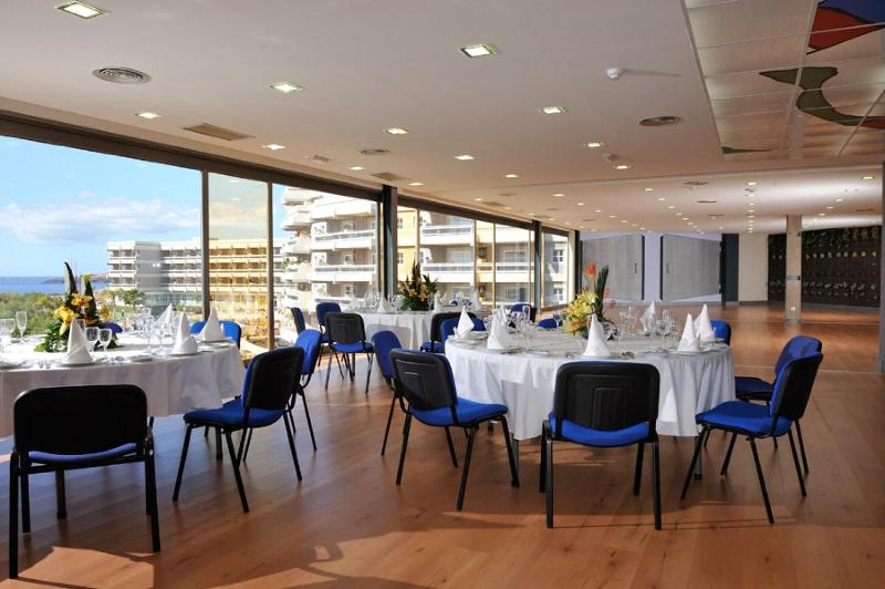 Aguamarina Golf Apartments