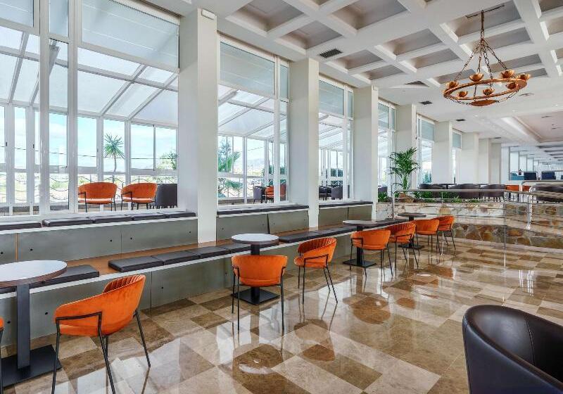 Aguamarina Golf Apartments