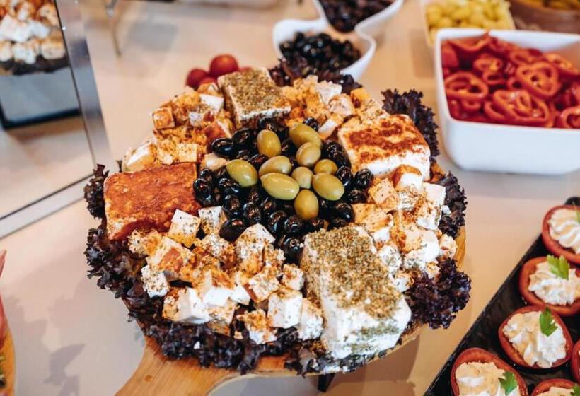 Amaris Hotel   All Inclusive   Free Parking