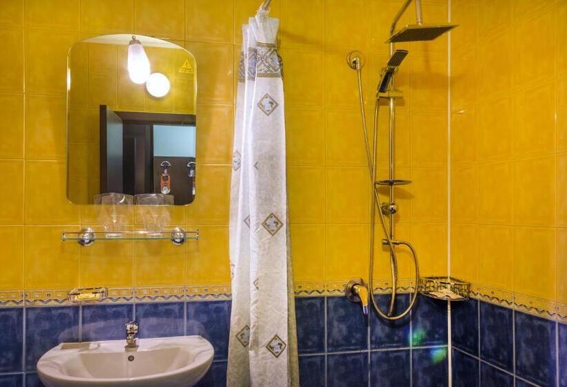 Amaris Hotel   All Inclusive   Free Parking