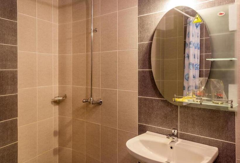 Amaris Hotel   All Inclusive   Free Parking