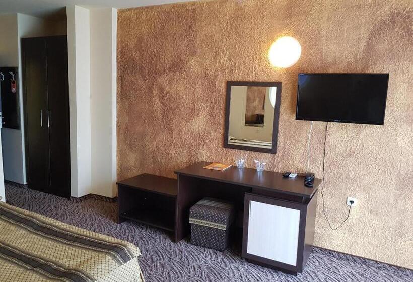 Amaris Hotel   All Inclusive   Free Parking