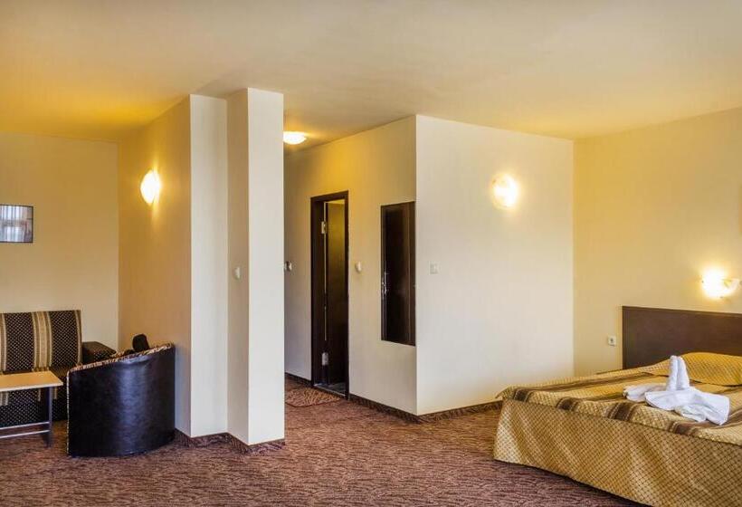 Amaris Hotel   All Inclusive   Free Parking