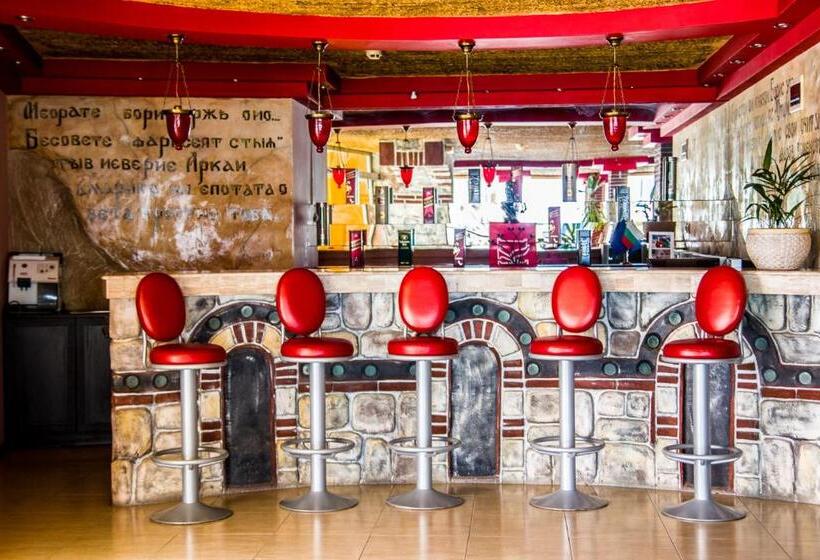 Amaris Hotel   All Inclusive   Free Parking