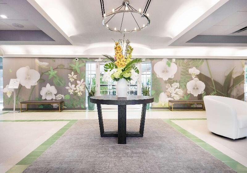 בית מלון כפרי Iberostar Waves Miami Beach