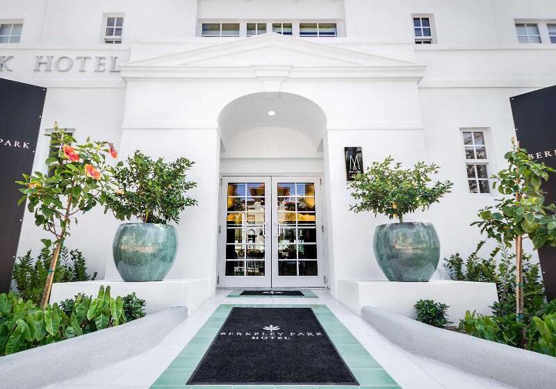 בית מלון כפרי Iberostar Waves Miami Beach