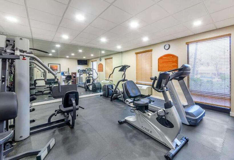 Best Western Plus Kendall Hotel & Suites