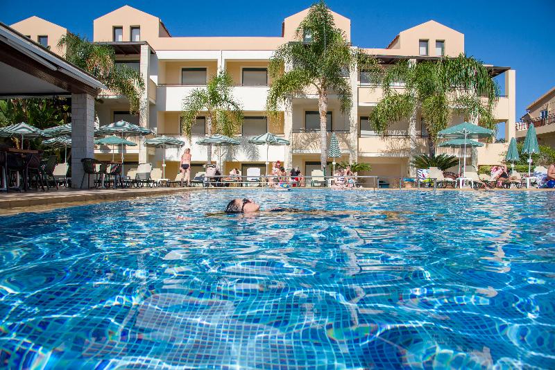 Creta Palm Resort Hotel & Apartments