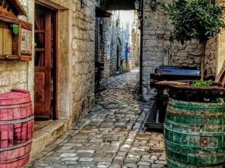 Heritage Hotel Tragos