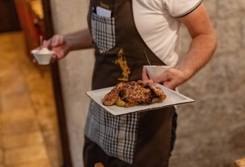 Heritage Hotel Tragos